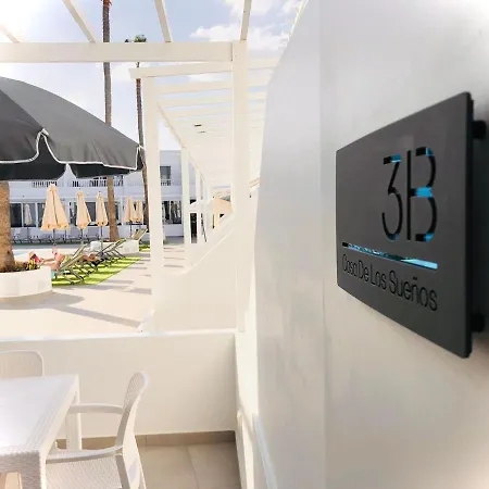 Stunning 2 Bed 2 Bath Apt Pdc With Free Wifi *