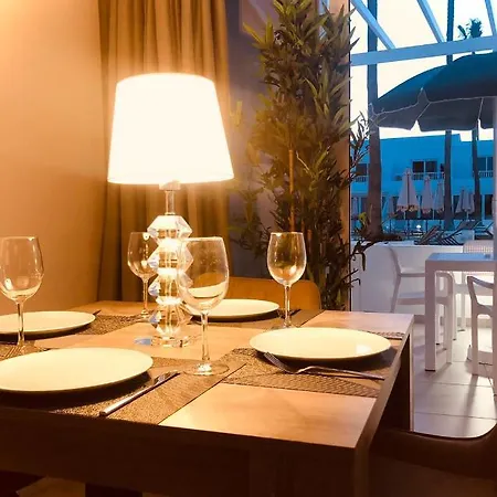 Stunning 2 Bed 2 Bath Apt Pdc With Free Wifi Apartment