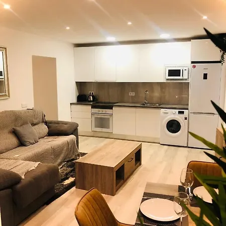 Stunning 2 Bed 2 Bath Apt Pdc With Free Wifi Apartment *